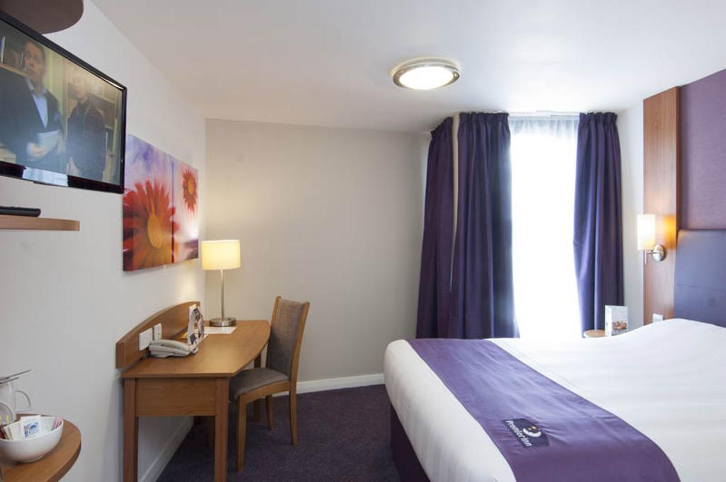 Premier Inn Newcastle Airport South Woolsington Rum bild