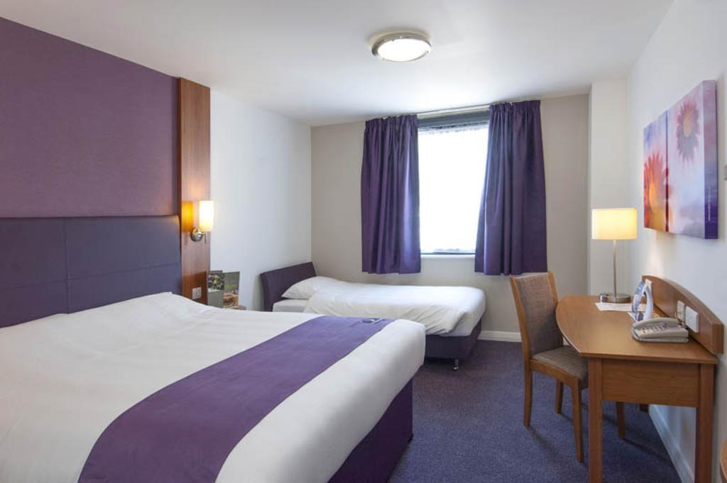 Premier Inn Newcastle Airport South Woolsington Rum bild