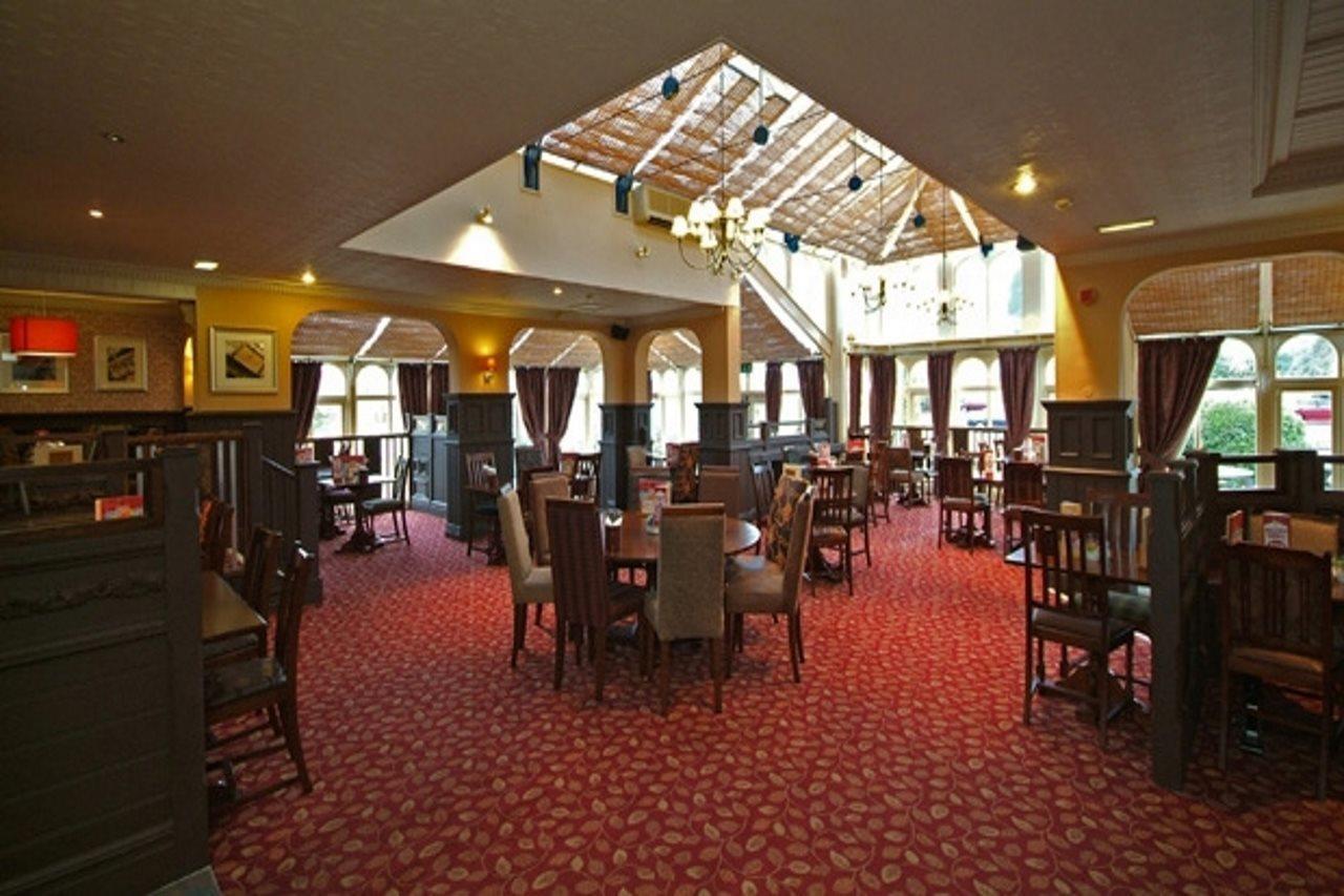 Premier Inn Newcastle Airport South Woolsington Exteriör bild